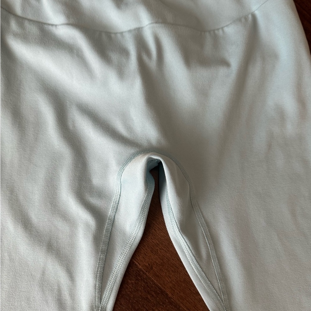 Robin Egg Blue Gymshark 7/8 Training Leggings - Picture 6 of 6